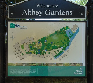 Signage showing map of gardens
